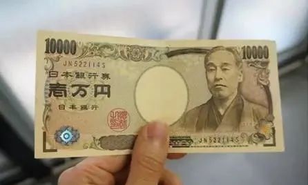嚴海赴日工作
