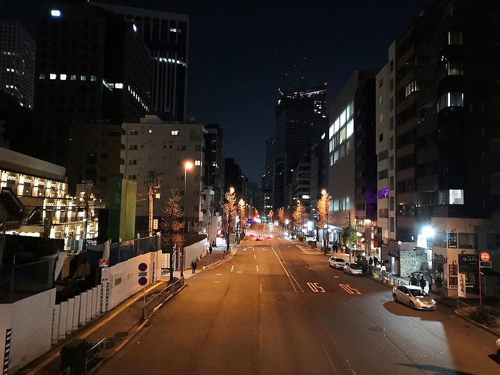 嚴海赴日工作